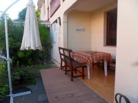 the feet in water Hotel di Sainte-Luce