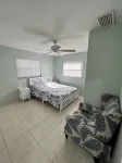 Bungalow oasis with lots of room