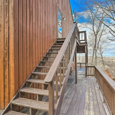 Mountain Creek Condo w/ Grill: Walk to Lifts!