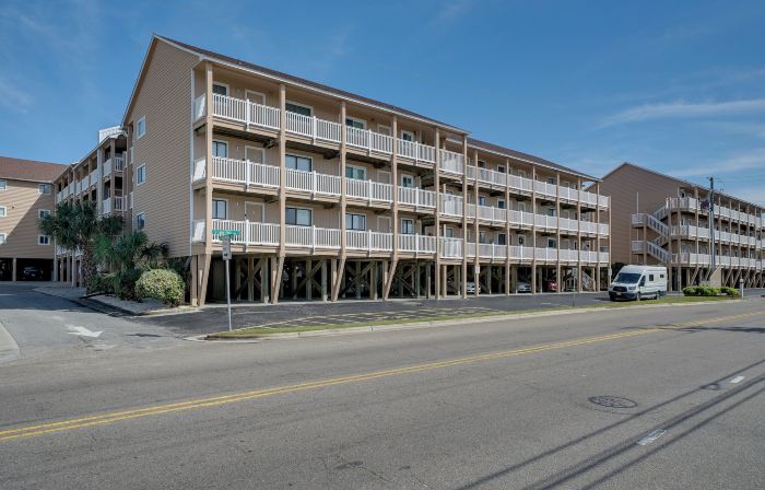 Oceanfront Carolina Beach Condo w/ Pool & Views!