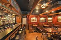 The Country Inn of Berkeley Springs Hotels in Berkeley Springs