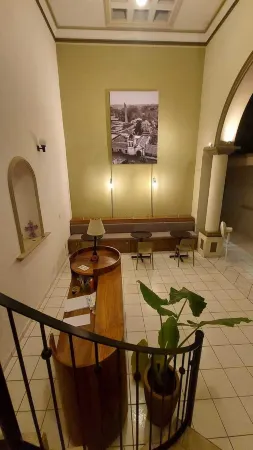 COMALITAS HOTEL Y CAFE