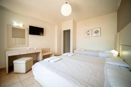 Antonia Apartments