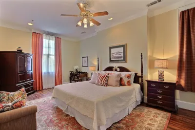 Oglethorpe Lodge Hotels in 