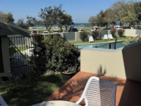 Sandrift Beachfront Apartments Hotels in Miami