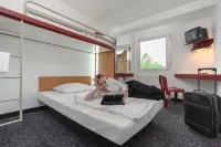 บอง มาร์เช โฮเทล บ็อคึม - โฮสเทล โรงแรมใกล้Tierpark und Fossilium Bochum