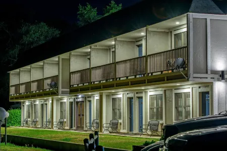 The Gunnison Inn at Dos Rios Golf Course