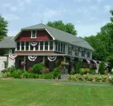 Beagle's Bed & Breakfast Hotels in Paxinos