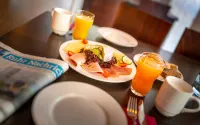 Hotel NeuHaus - Desayuno