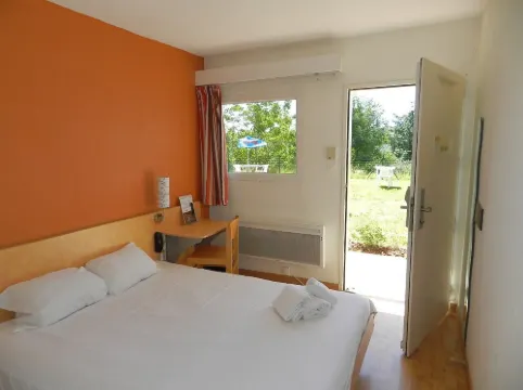 蒂勒原生酒店 科雷茲酒店