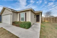13 Mi to Lackland Afb: San Antonio Home! - Country Houses
