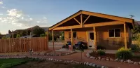 Bluff Gardens Hotels in Bluff