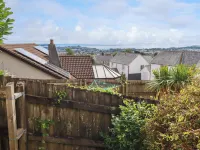 20 Keay Heights Hotels in Treverbyn