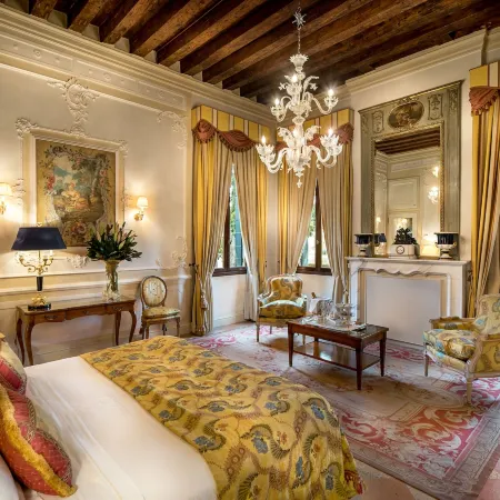 Villa Franceschi Hotel & Resort