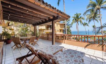 Hermoso Alojamiento en Los Tules, Frente Al Mar en Medio de Hermosos Jardines, es Unico!!!