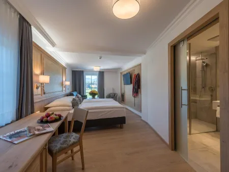 Hotel Gasthof Mostwastl Отели в г. Гемайнде Аниф