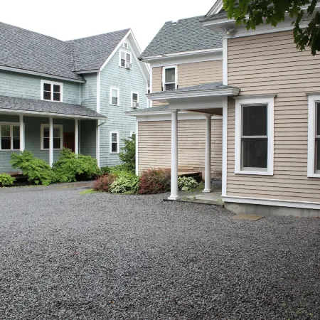 24 East Main Street B&B