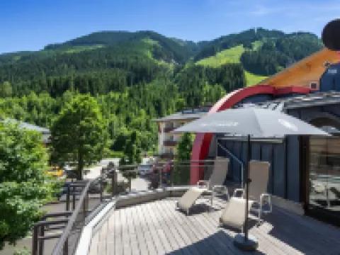 Jufa Alpenhotel Saalbach Hoteles en Saalbach