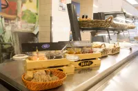 Stayokay Hostel Den Haag - sarapan