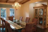 D&R Pelican Bay Resort Hotels in Fulton