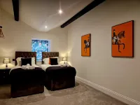 7 Holly Barn Hotels near Bowland Wild Boar Park