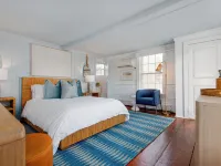 Anchor Inn Hotels in Nantucket