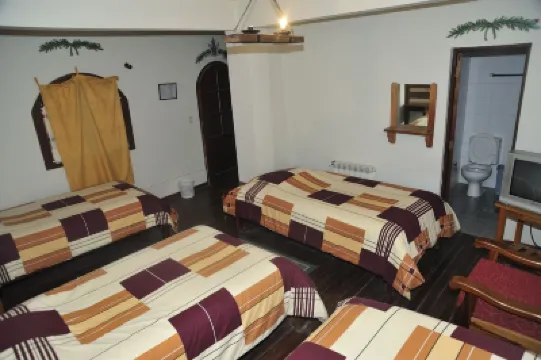 Hostal la Casona Hotels in 
