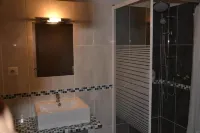 Hôtel Restaurant le Victor Hugo Hotels in Monestier