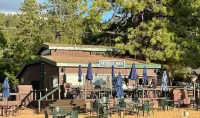 Zephyr Cabin 3 Bedroom Home by RedAwning