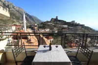 Hotel Panorama Kruje View on the Castle and the Old Town - Mountain view