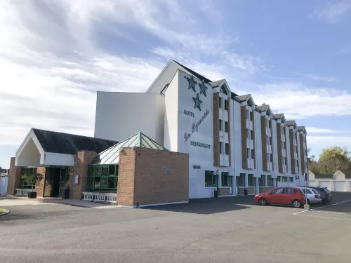 Cit'Hotel la Pyramide Hotels in Romorantin-Lanthenay