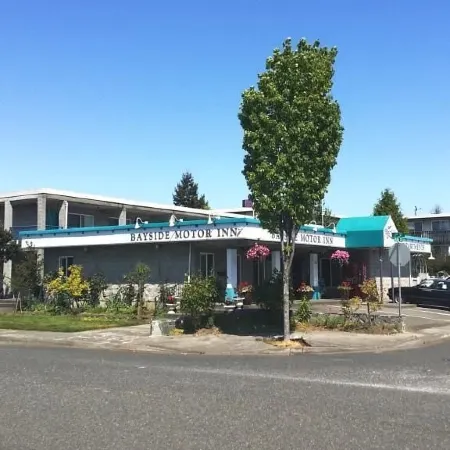 Bayside Motor Inn