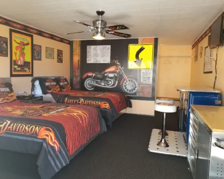 Galaxy of Harley Bikers Between Bryce and Zion Hotels in Hatch