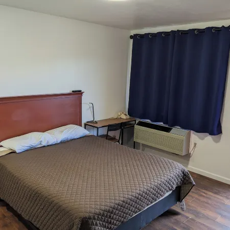 K&E Motor Inn