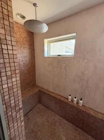 Big Sky Marfa - Quiet, Spacious Adobe with Spectacular WtX Views!