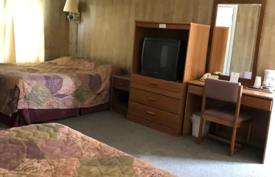 西部科羅訥多汽車旅館