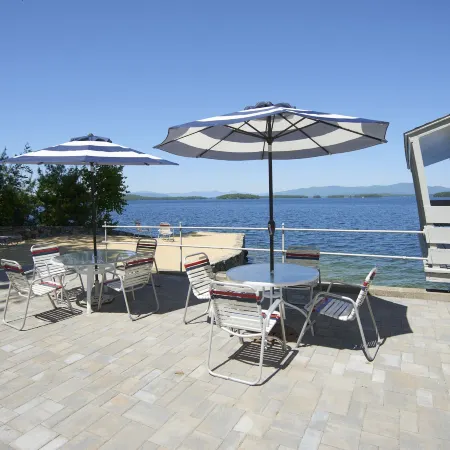 Belknap Point Inn