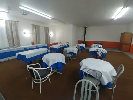 Hotel Motel Granby Отели рядом с достопримечательностью «Theatre Palace de Granby»