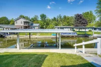 Waterfront Lakeview Cottage w/ Dock & Lift! - 3 stjerner