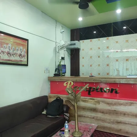 Raj Hotel
