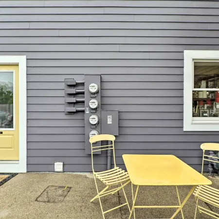 Cute Grand Haven Apartment Walk Downtown Streets!