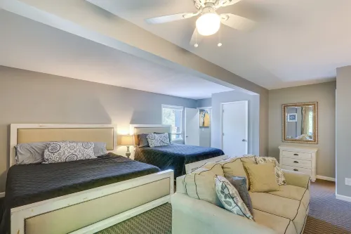 Margaritaville Cabin: Private Dock & Resort Access - 3-Star