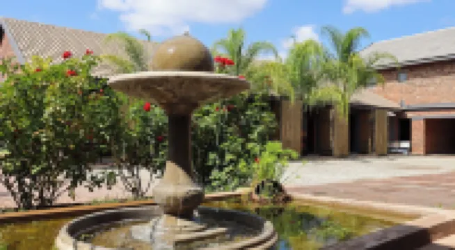 Golden Lantern Guest Lodge