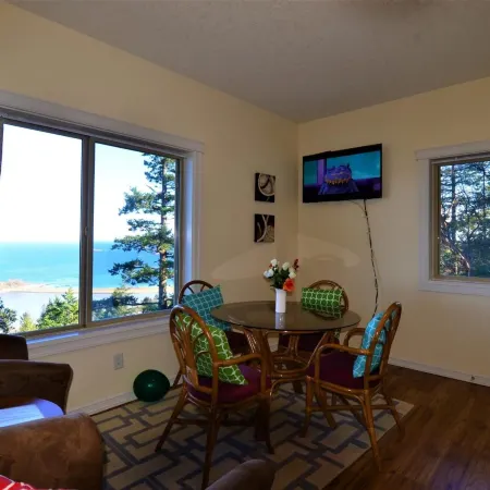 Gibralter Rock Ocean View B&B