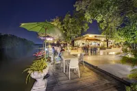 Ratathara Resort Hotels in Amphoe Bang Pakong
