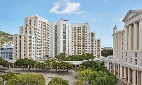 南方太陽濱水開普敦小鎮飯店