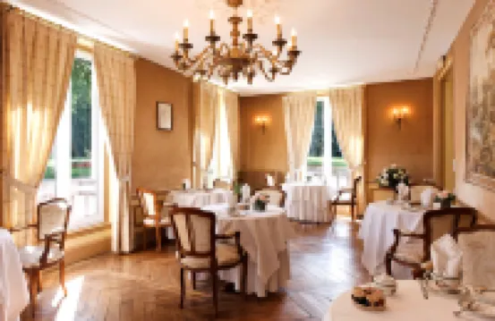 邦東斯古堡酒店 拉費泰蘇茹瓦爾酒店