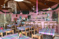 Tamarind Tree Hotel - breakfast