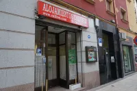 Pensión Calfred II Hotels in Logrono