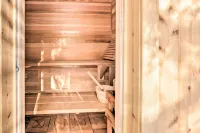 8 Mi to Saddleback Ski Area: Cabin w/ Fire Pit - 3성급
